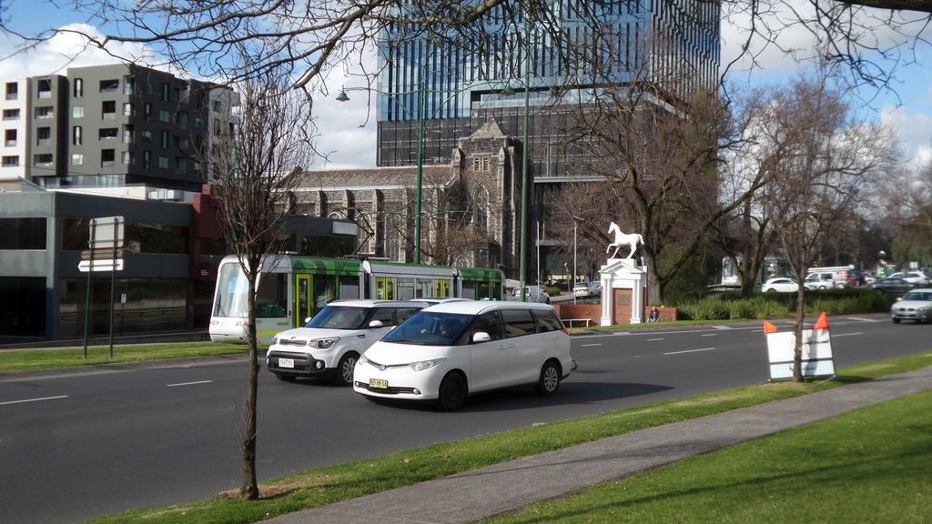 Whitehorse Towers Self Service Holiday Apartment Box Hill Luaran gambar