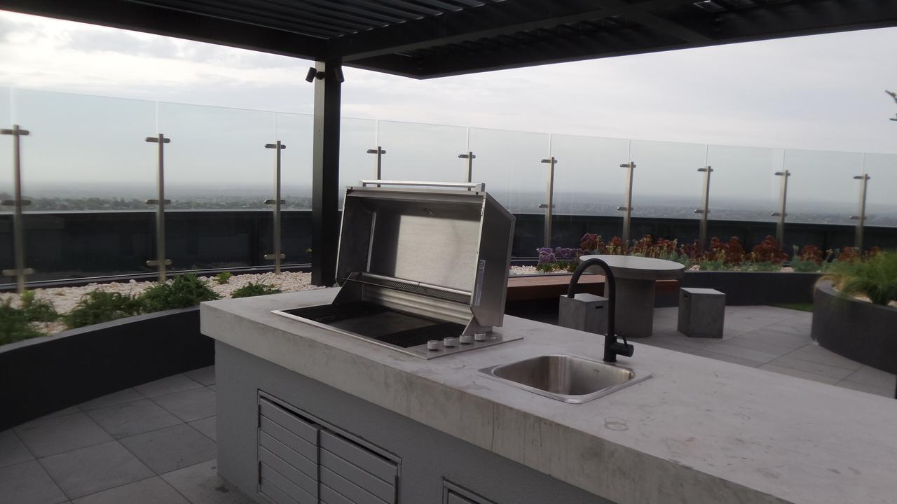 Whitehorse Towers Self Service Holiday Apartment Box Hill Luaran gambar